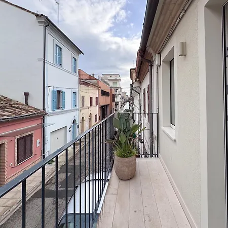 Nodo - Modern * Civitanova Marche