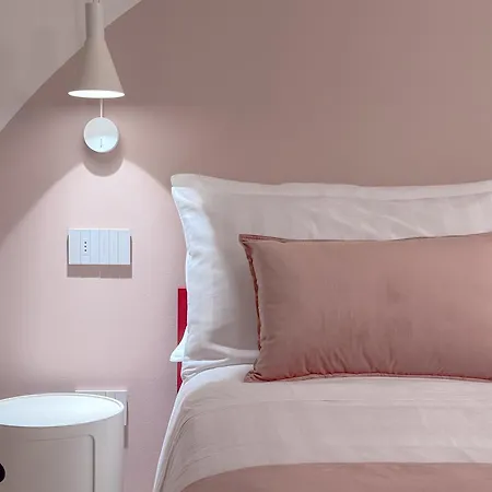 Nodo - Modern By Host Hero Bed and Breakfast 3*