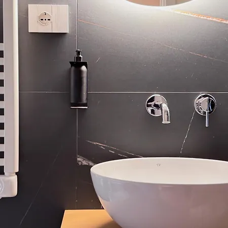 B&B Nodo - Modern By Host Hero