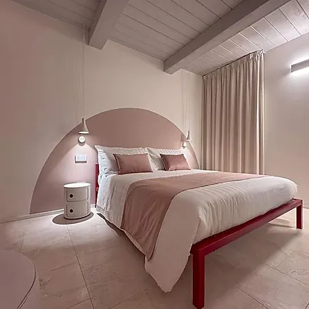Nodo - Modern By Host Hero Bed and Breakfast 3*
