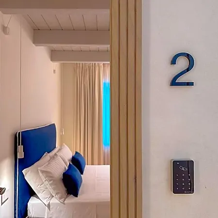 Nodo - Modern By Host Hero Bed and Breakfast 3*