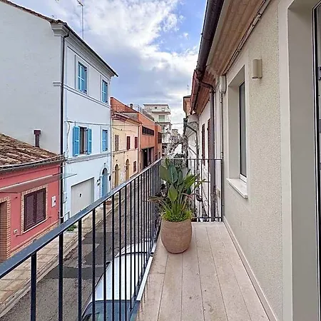 Bed and Breakfast Nodo - Modern By Host Hero Civitanova Marche