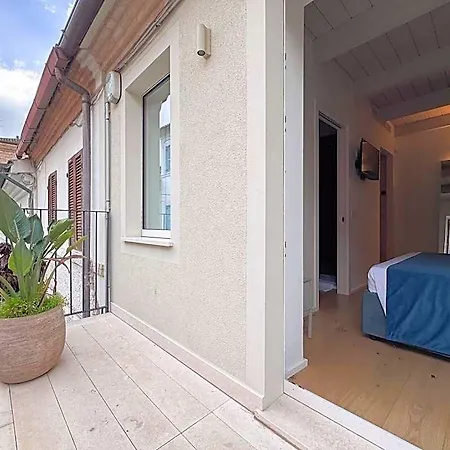 Nodo - Modern By Host Hero 3*